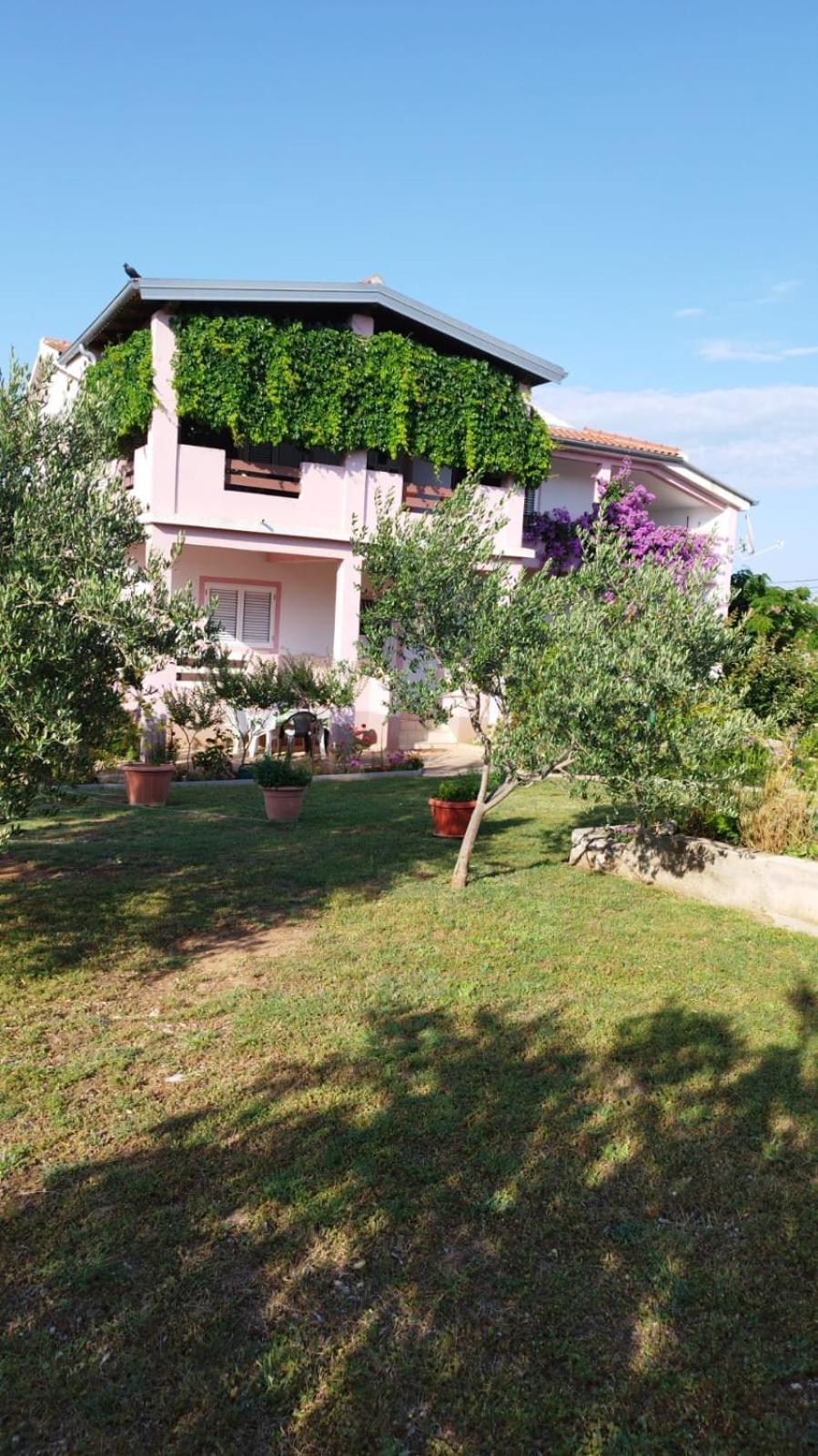 Apartamento Ema